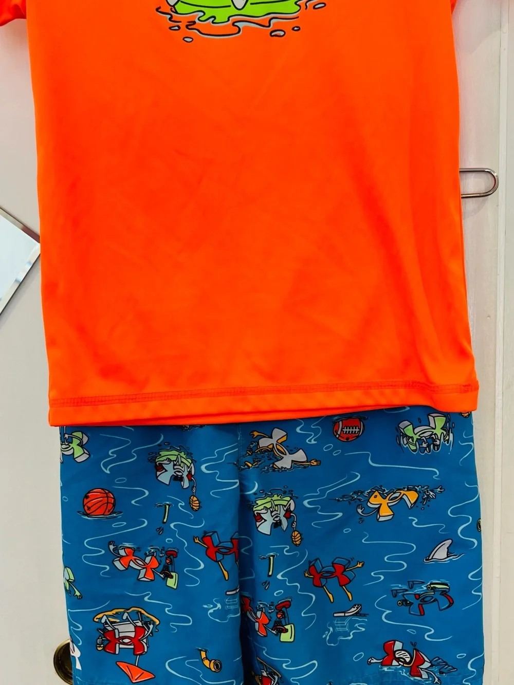 Under Armour Orange boys Short-Sleeve Top With Blue Shorts swimwear Set size 6